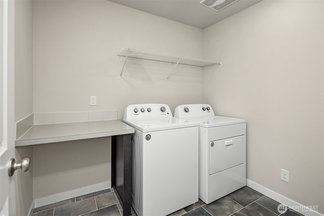 27920 15th Avenue S, Federal Way, WA 98003