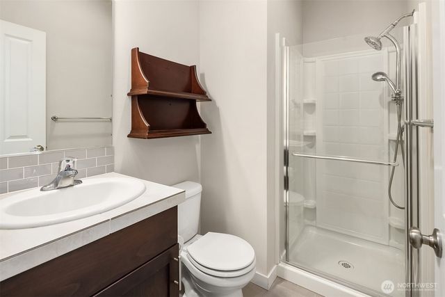 27920 15th Avenue S, Federal Way, WA 98003