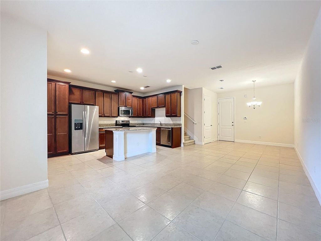 Image 24 of property listing at 10059 EAGLE CREEK CENTER BOULEVARD, Orlando, FL 32832