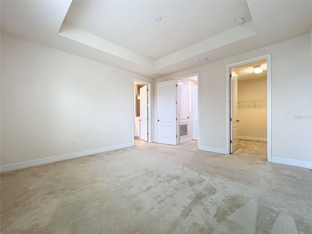 Image 48 of property listing at 10059 EAGLE CREEK CENTER BOULEVARD, Orlando, FL 32832