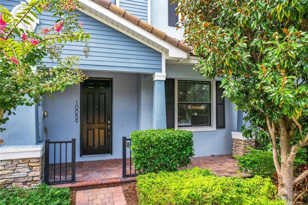 Image 6 of property listing at 10059 EAGLE CREEK CENTER BOULEVARD, Orlando, FL 32832