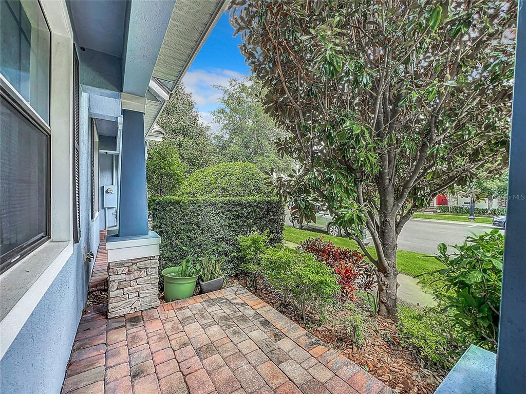 Image 7 of property listing at 10059 EAGLE CREEK CENTER BOULEVARD, Orlando, FL 32832