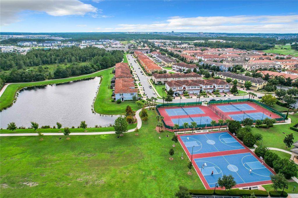 Image 69 of property listing at 10059 EAGLE CREEK CENTER BOULEVARD, Orlando, FL 32832