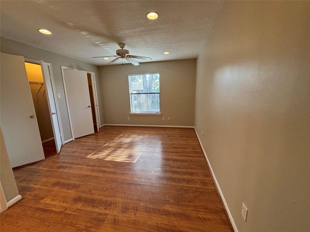 12755 Mill Ridge Drive 309, Cypress, TX 77429