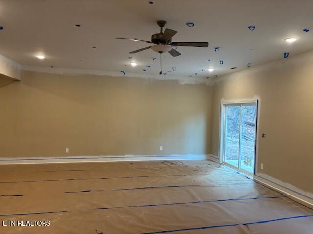 1736 Green Meadows Lane, Lenoir City, TN 37771