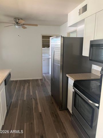 11129 W EMERALD Drive, Sun City, AZ 85351