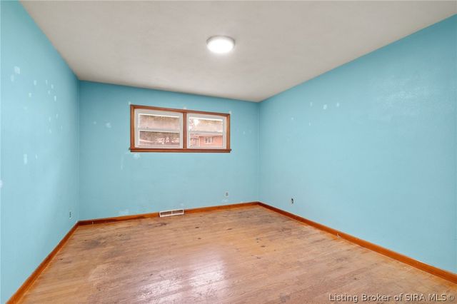 614 Lynn Road, New Albany, IN 47150