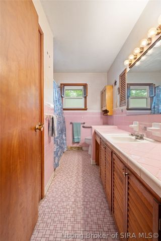 614 Lynn Road, New Albany, IN 47150