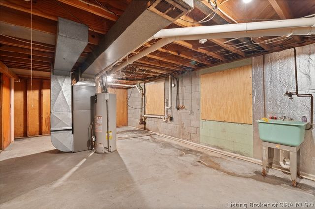 614 Lynn Road, New Albany, IN 47150