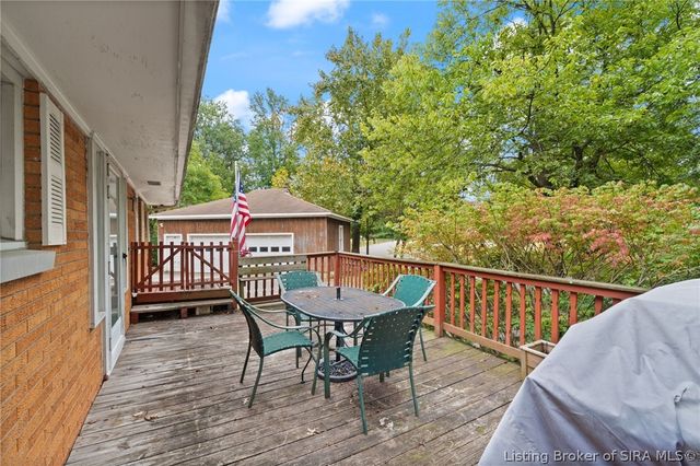 614 Lynn Road, New Albany, IN 47150