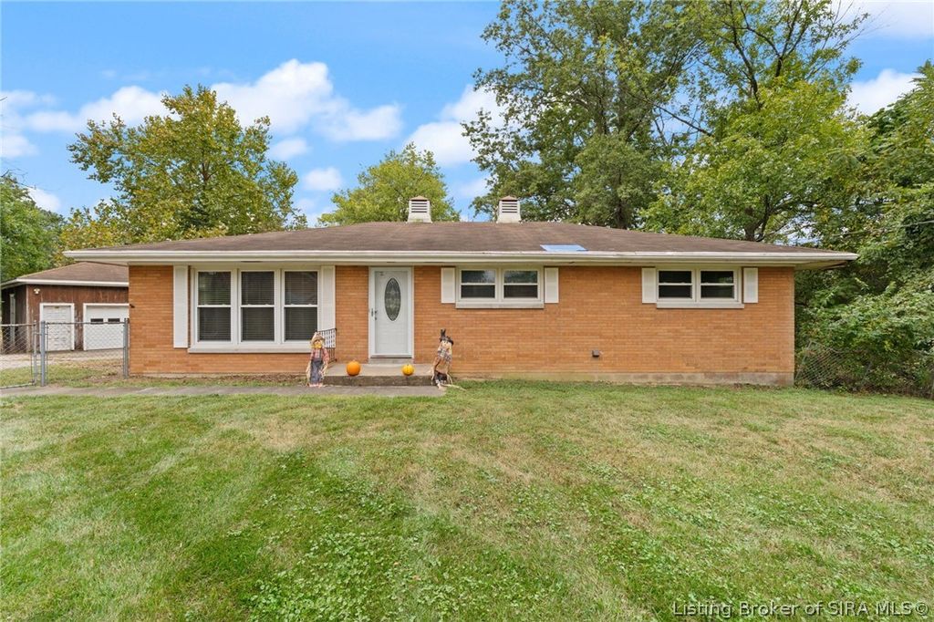 614 Lynn Road, New Albany, IN 47150