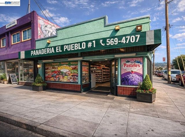 10228 International, Oakland, CA 94603