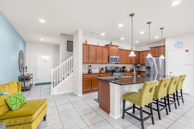 1987 MAJORCA DRIVE, Kissimmee, FL 34747