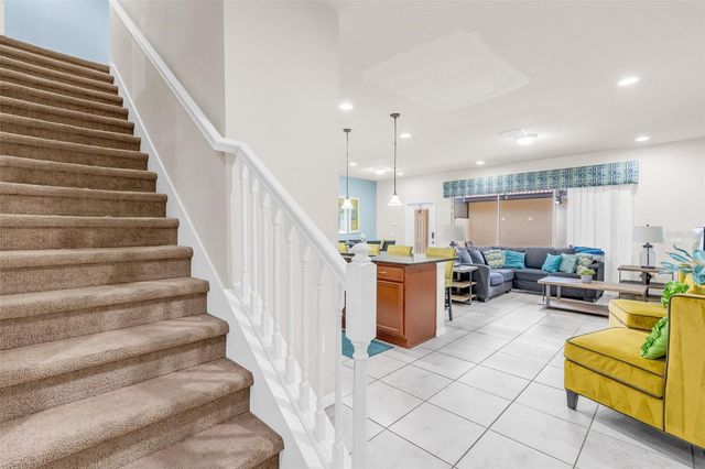 1987 MAJORCA DRIVE, Kissimmee, FL 34747