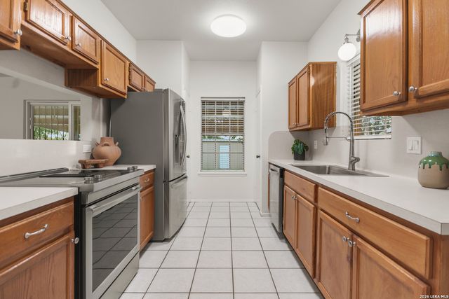 205 rolling oaks, San Antonio, TX 78253