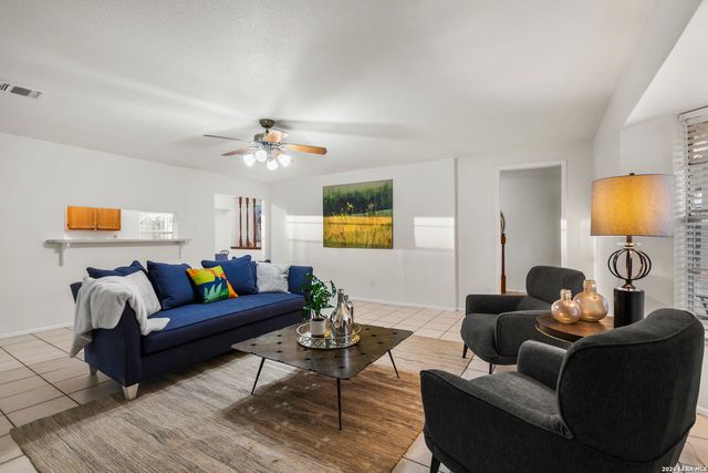 205 rolling oaks, San Antonio, TX 78253