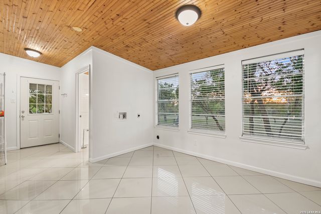 205 rolling oaks, San Antonio, TX 78253