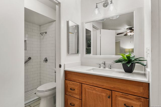 205 rolling oaks, San Antonio, TX 78253