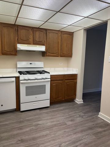 5515 Cromwell Lane M2, Oak Forest, IL 60452