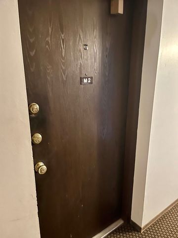 5515 Cromwell Lane M2, Oak Forest, IL 60452