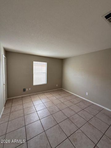 30668 N WHIRLAWAY Trail, San Tan Valley, AZ 85143