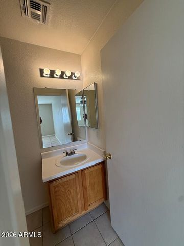 30668 N WHIRLAWAY Trail, San Tan Valley, AZ 85143