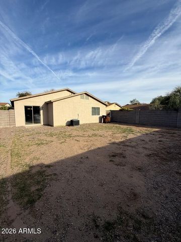30668 N WHIRLAWAY Trail, San Tan Valley, AZ 85143