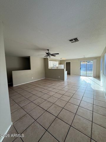 30668 N WHIRLAWAY Trail, San Tan Valley, AZ 85143