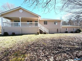 672 County Road 369, Crossville, AL 35962