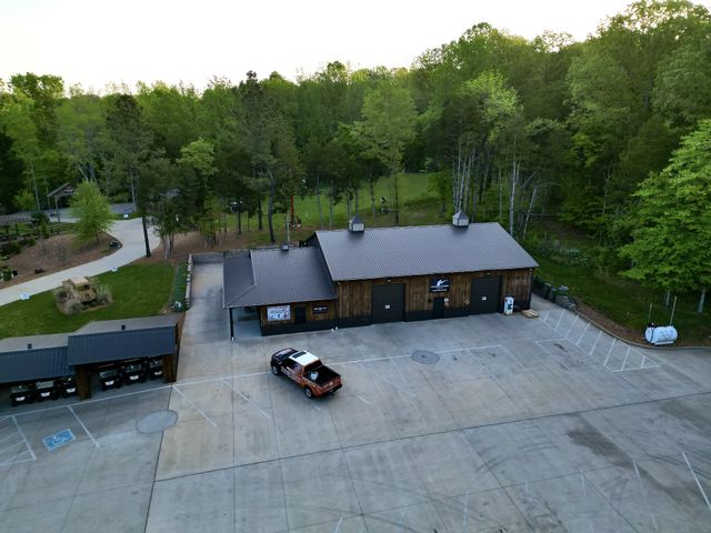 3975 Jarman Hollow Rd, Palmyra, TN 37142