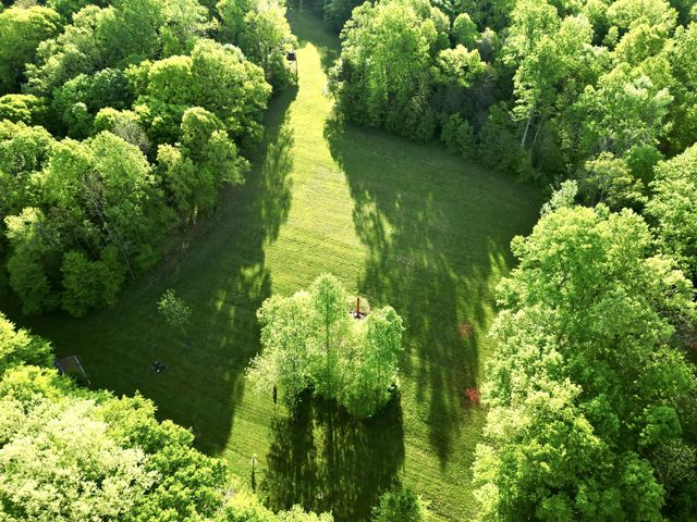 3975 Jarman Hollow Rd, Palmyra, TN 37142