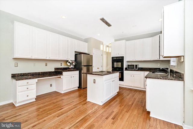 4406 HUNTCHASE DR, Bowie, MD 20720