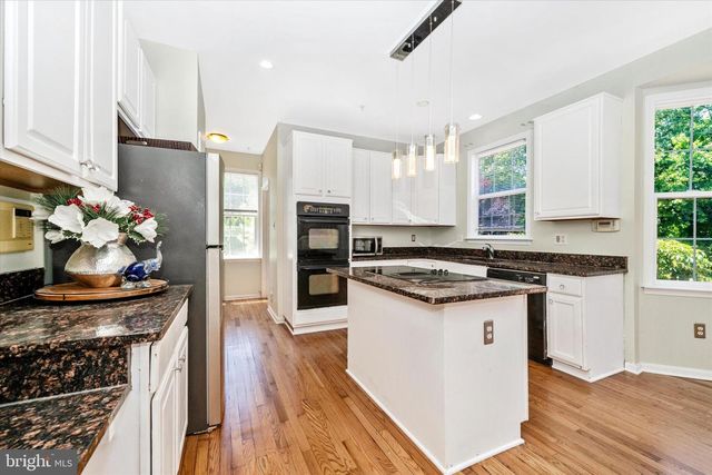 4406 HUNTCHASE DR, Bowie, MD 20720