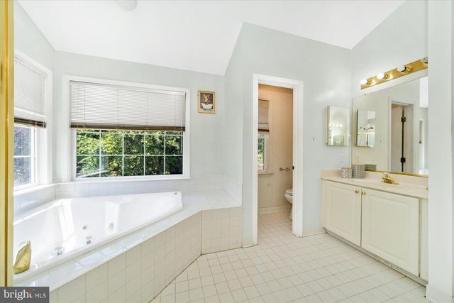 4406 HUNTCHASE DR, Bowie, MD 20720
