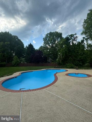 4406 HUNTCHASE DR, Bowie, MD 20720