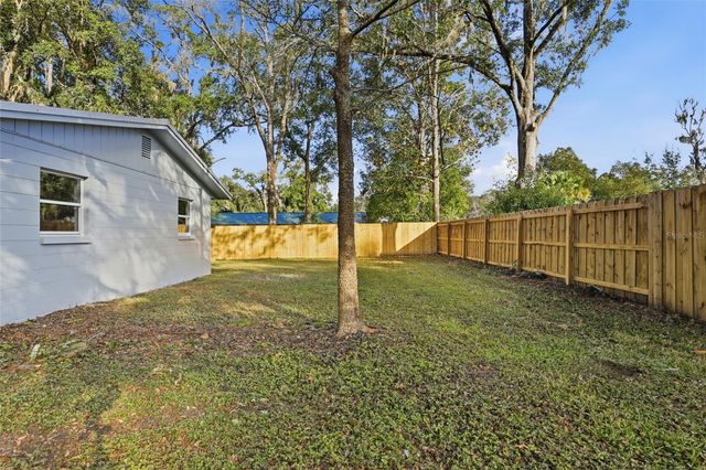 331 NE 2ND STREET, Williston, FL 32696