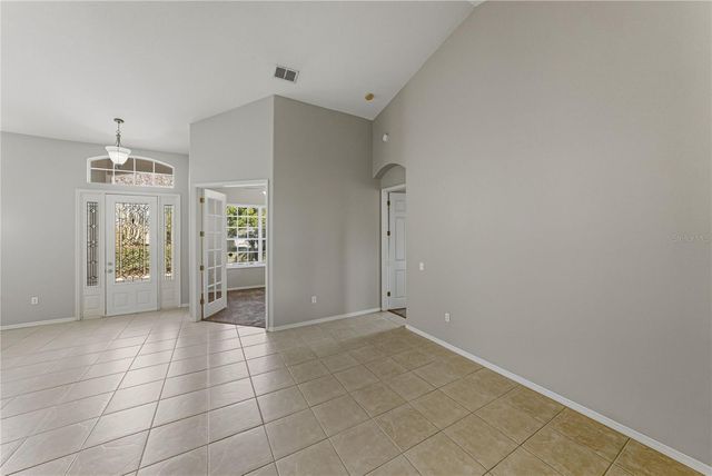 5766 HIGH RIDGE LOOP, Lakeland, FL 33812