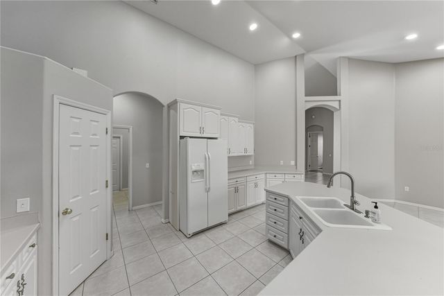 5766 HIGH RIDGE LOOP, Lakeland, FL 33812