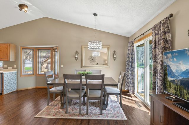 14121 Providence Lane, Savage, MN 55378