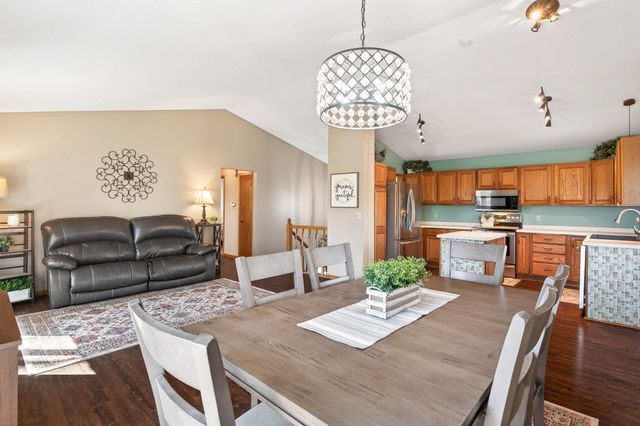 14121 Providence Lane, Savage, MN 55378