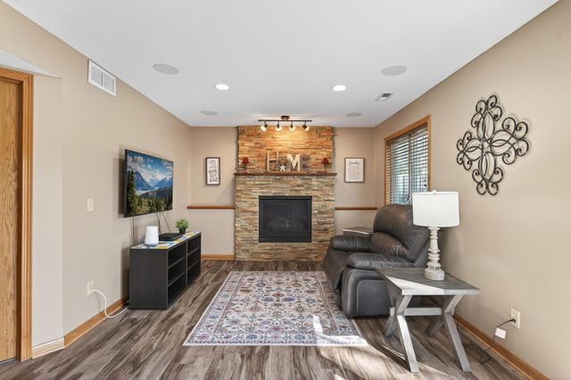 14121 Providence Lane, Savage, MN 55378