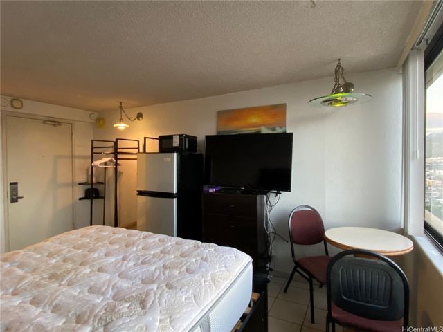 444 Niu Street 2307, Honolulu, HI 96815
