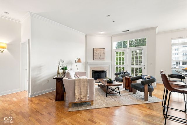 450 E Ohio Street 114, Indianapolis, IN 46204