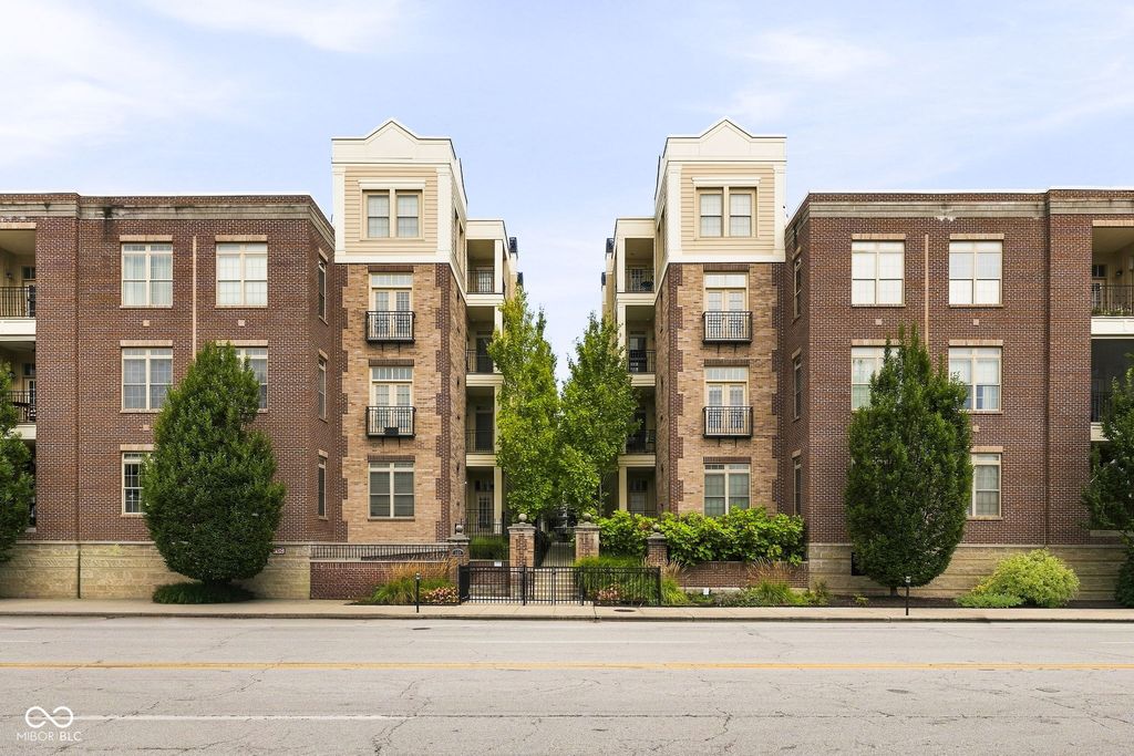 450 E Ohio Street 114, Indianapolis, IN 46204