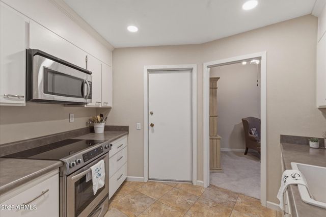 11010 W TOPAZ Drive, Sun City, AZ 85351