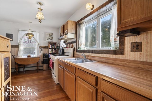 73311 Memphis Ridge Road, Richmond, MI 48062