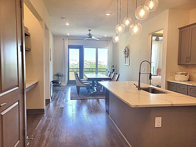 2700 Old Denton Road 3340, Carrollton, TX 75007