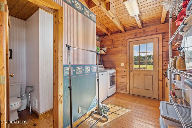 1130 Thompson Bridge Rd, Maryville, TN 37801