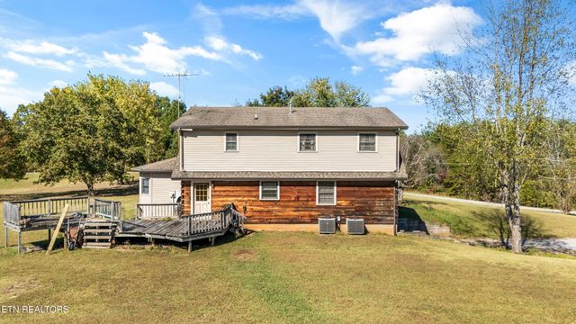 1130 Thompson Bridge Rd, Maryville, TN 37801