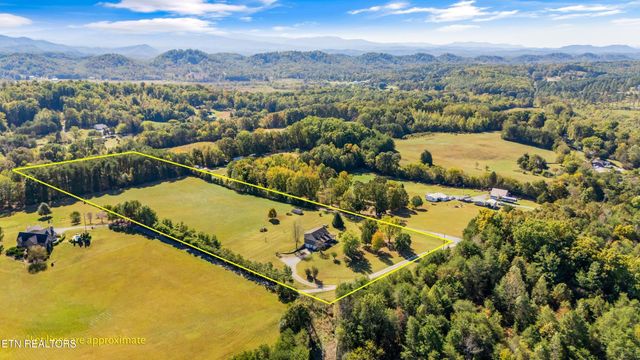 1130 Thompson Bridge Rd, Maryville, TN 37801